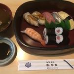 すし