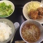 唐揚げ定食(子守熊食堂 （コアラショクドウ）)