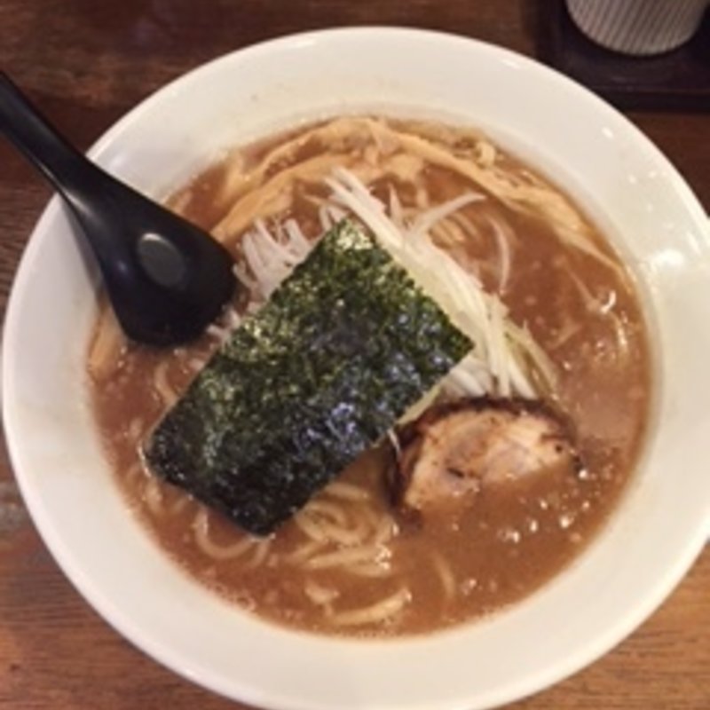 魚介醤油らーめん(日の出らーめん 大須分店)