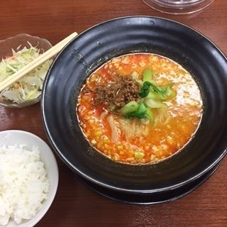 汁あり担々麺(杏亭 （あんずてい）)