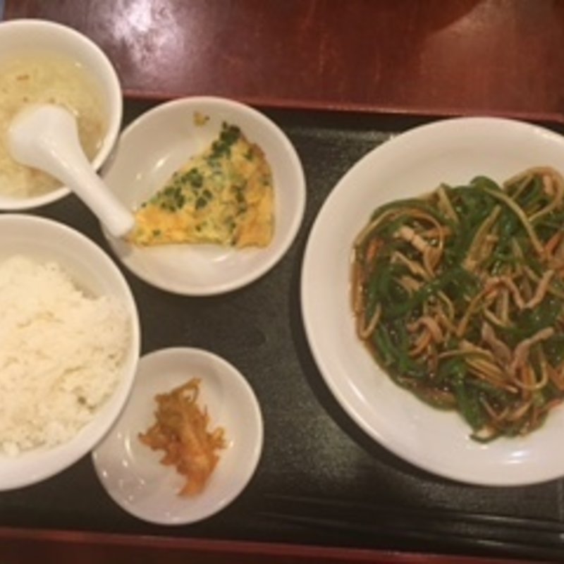 「日替りランチA」（青椒肉絲と玉子焼）(盛東園 )