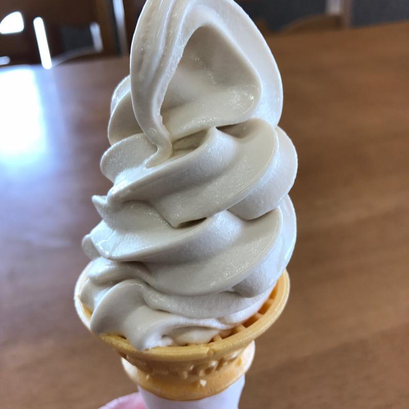 湯浅醤油ソフトクリーム(湯浅醤油 )