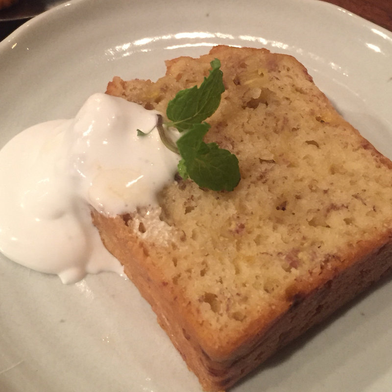 バナナのパウンドケーキ(ジャズ喫茶＆バー「DUG」)