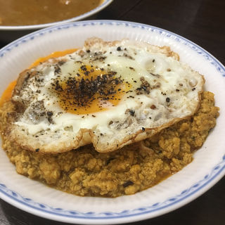 キーマナルギシ(コチンニヴァース)