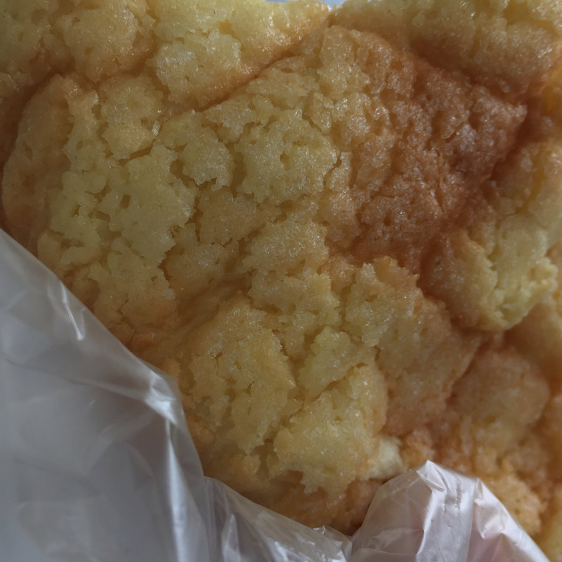 芳香メロンパン(伊三郎製パン ベイサイド店)