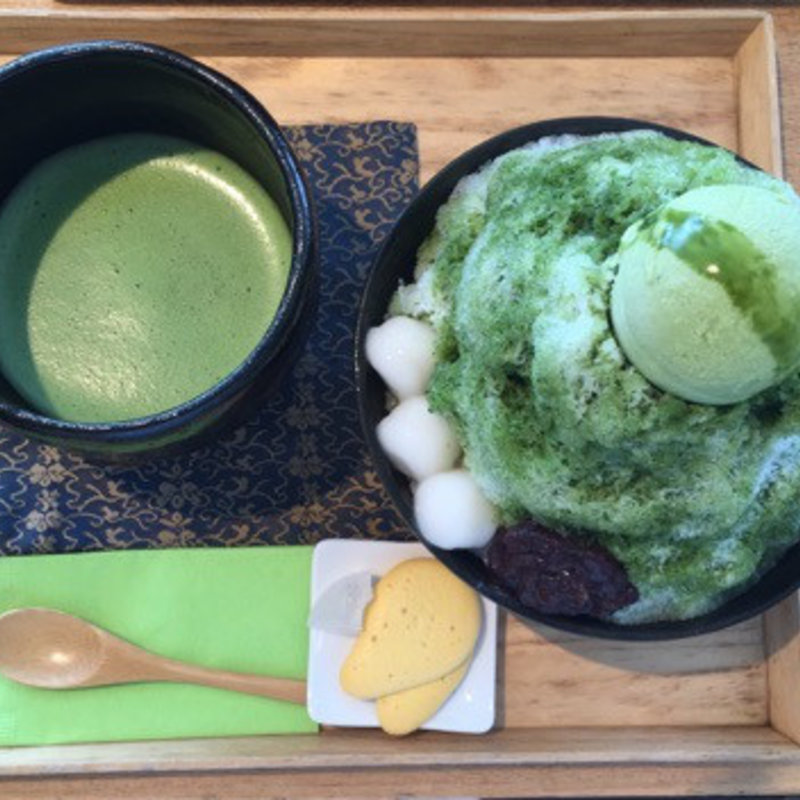 宇治金時 お茶付き(茶庭 然花抄院)