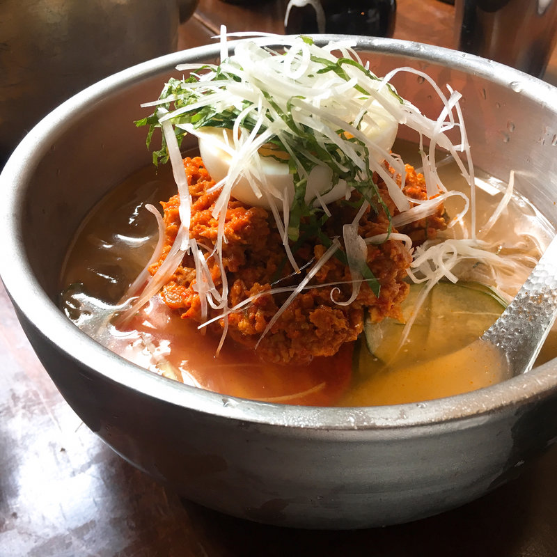 黒酢冷麺(東洋食堂 百)