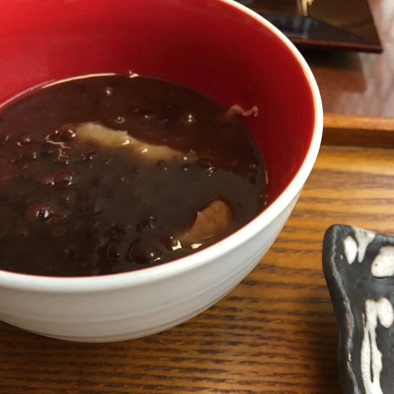 そばがきぜんざい(手打ちそば 芳とも庵)