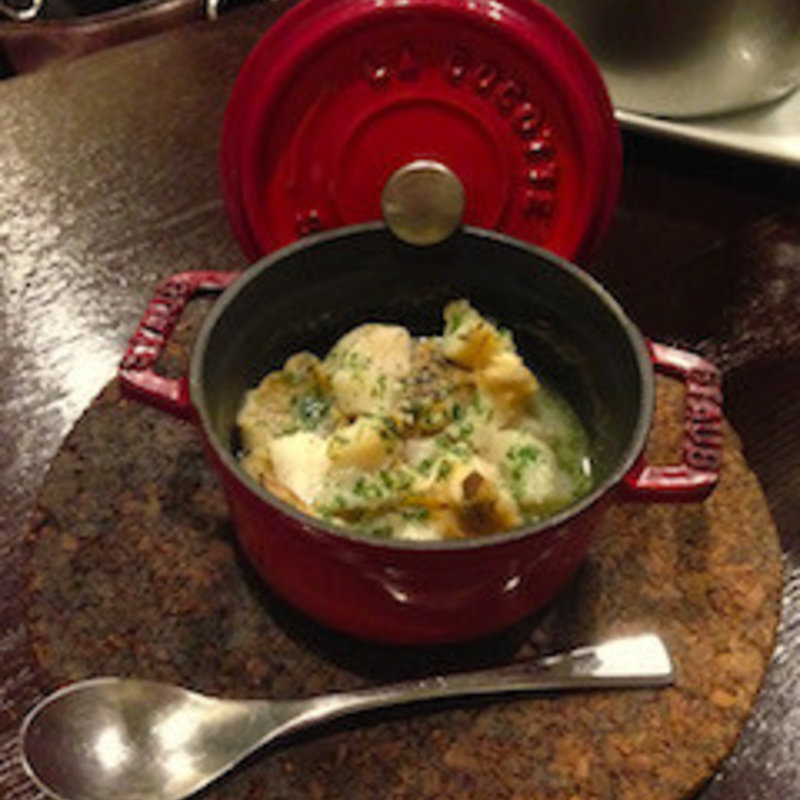 魚介のバターソテー(ワインビストロ アンフォラ 千駄ヶ谷)