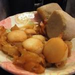 小芋とイタヤ貝とタコの煮物(平野屋 )