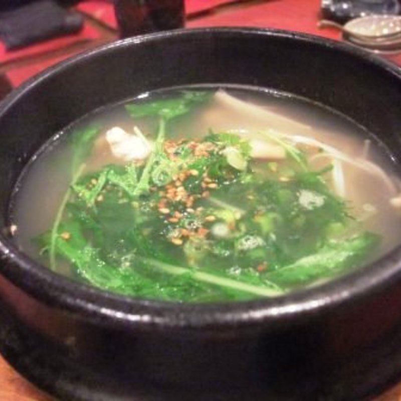 手羽先参鶏湯(焼肉亭ソウル園杭全店)