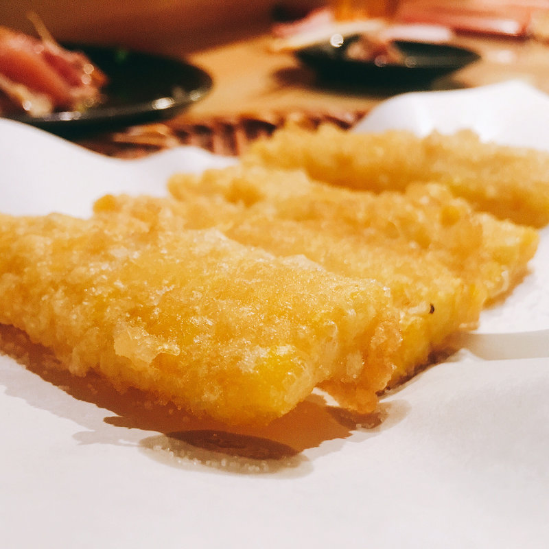 とうもろこしの天ぷら(中目黒よだきんぼ)