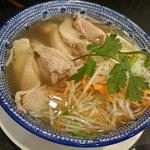 鶏と野菜のフォー