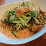 濃厚うにのクリームパスタ湘南キューリ添え
