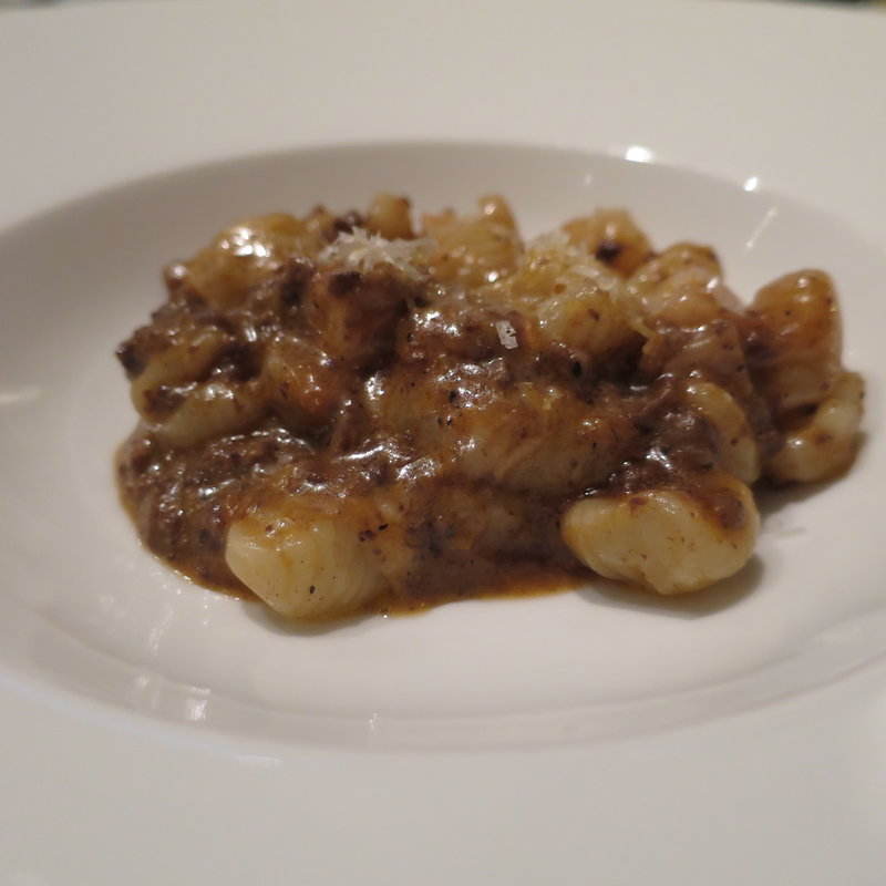 PRANZO A(PONTE DEL PIATTO (ポンテ デル ピアット))