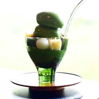 無碍山房濃い抹茶パフェ(無碍山房 Salon de Muge )