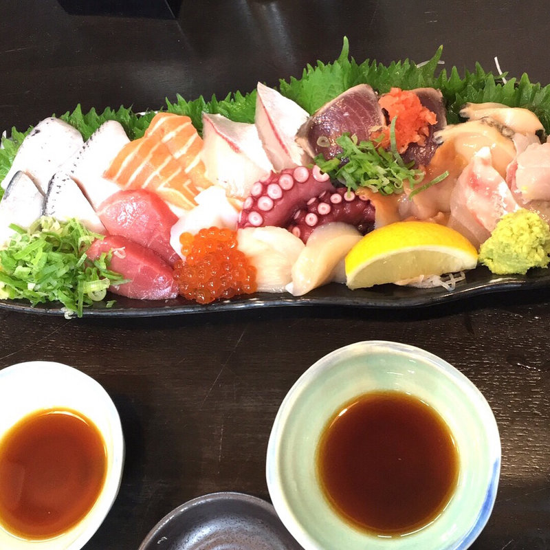 お造り盛り合わせ(まるさん松本)