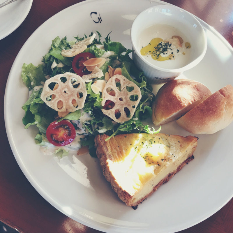 キッシュ(クラブハリエ ジュブリルタン （CLUB HARIE J'oublie le temps）)