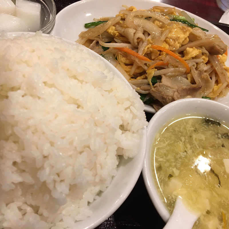 豚肉ともやし たまご炒め(中華料理 家宴 )