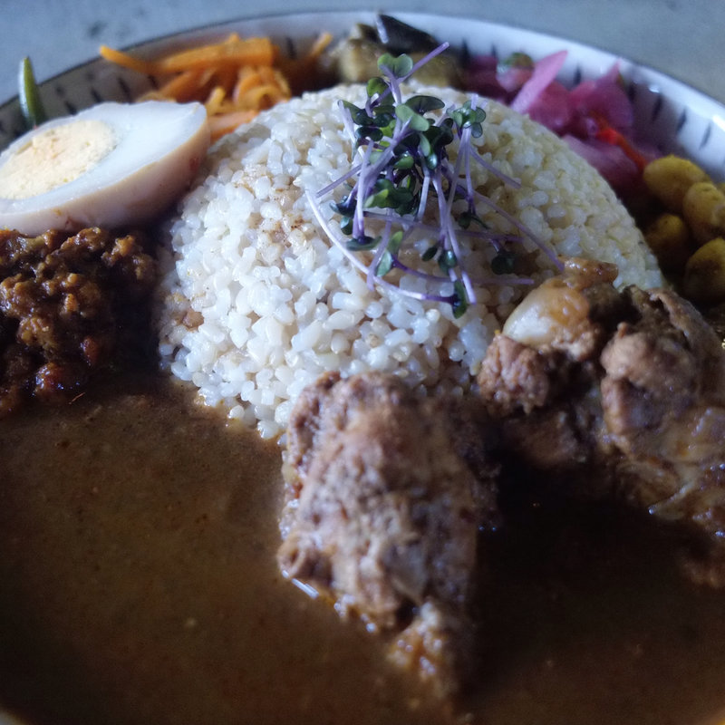 2種の咖哩(チキンとちょこっとキーマ)(咖喱時々珈琲ナミヒラ)