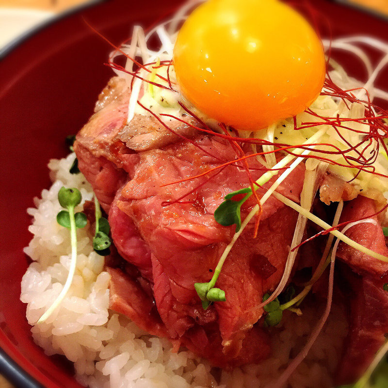 ローストビーフ丼(YAKINIKUBoucherie )