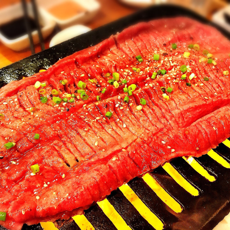 スペシャル豚タン(焼肉・ホルモン 恵比寿 英司)