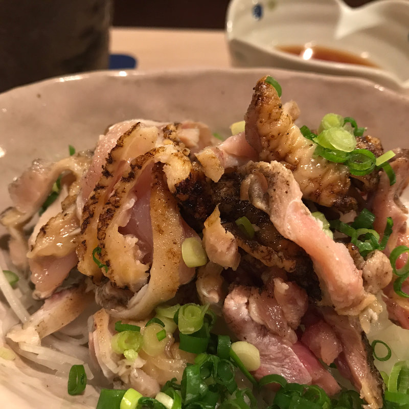 鶏のたたき(やひろ丸 新橋港)