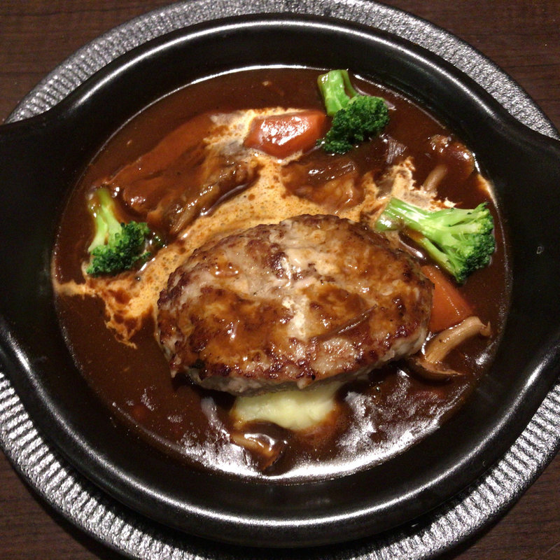 ハンバーグ&ビーフシチュー(びっくりドンキー 周陽店 )