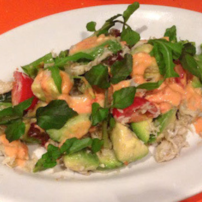 カナダ産ズワイガニとアボカドのサラダ仕立て(オステリアアズーロ)