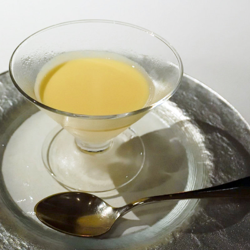 甘さ際立つコーンのジュレ(星野リゾート ウトコ オーベルジュ＆スパ （【旧店名】UTOCO Deep Sea Therapy CENTER ＆ HOTEL）)