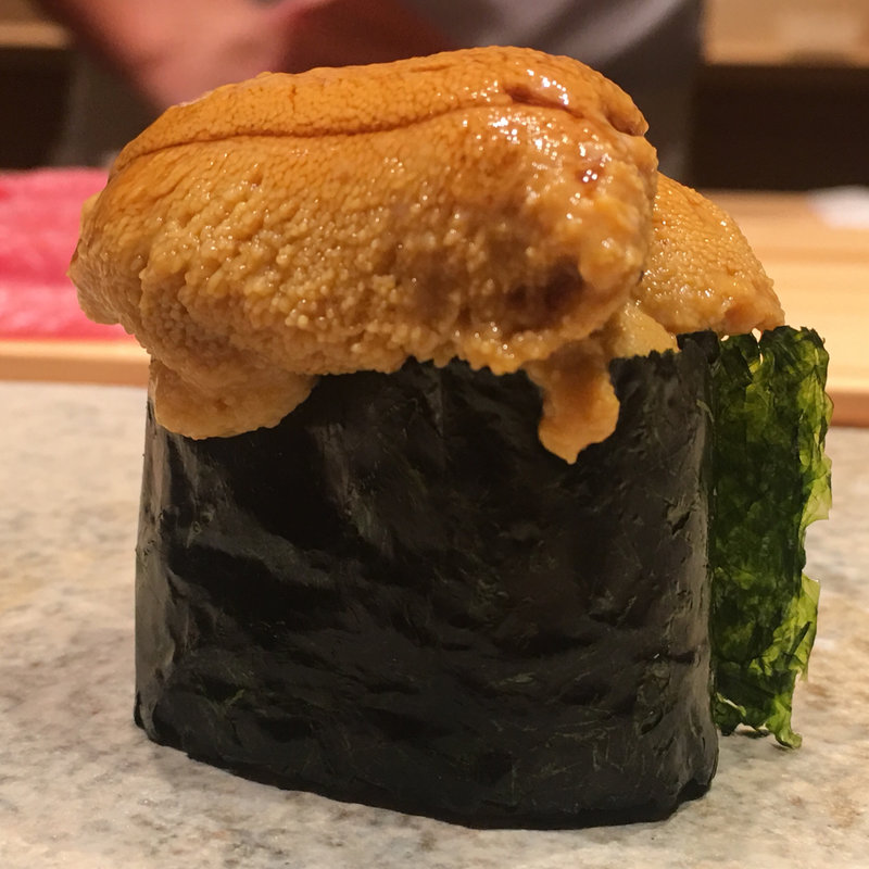 北紫雲丹 軍艦(鮨 由う)