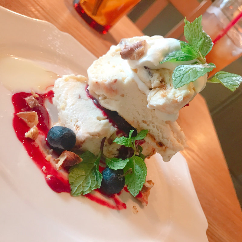 ヌガーグラッセ(ソース （source.）)