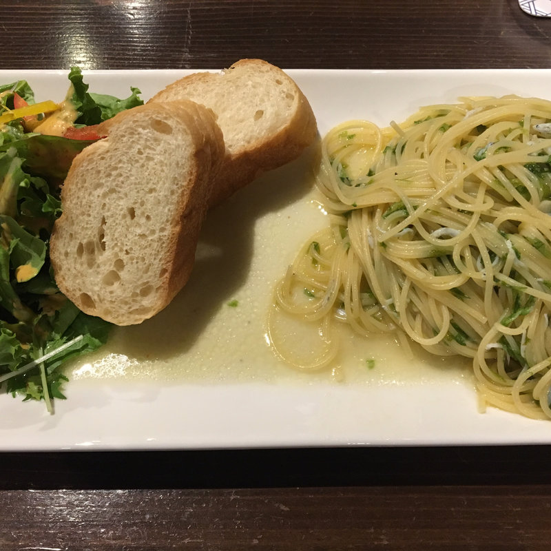 しらすと青海苔のパスタ(葛西シーフードキッチン ピチ)