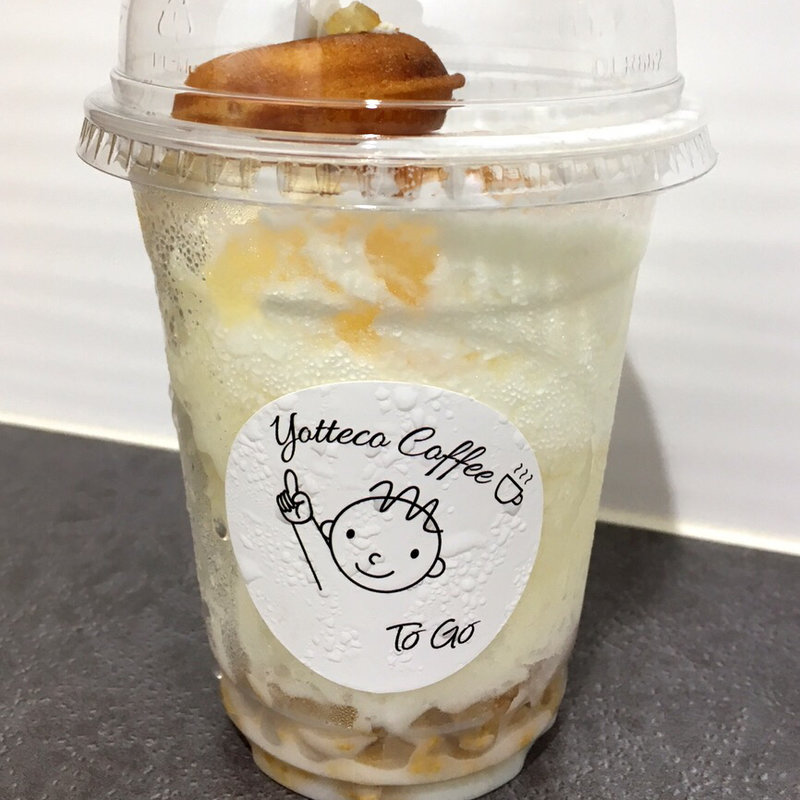 フローズン桃ヨーグルトのかき氷(yotteco coffee)