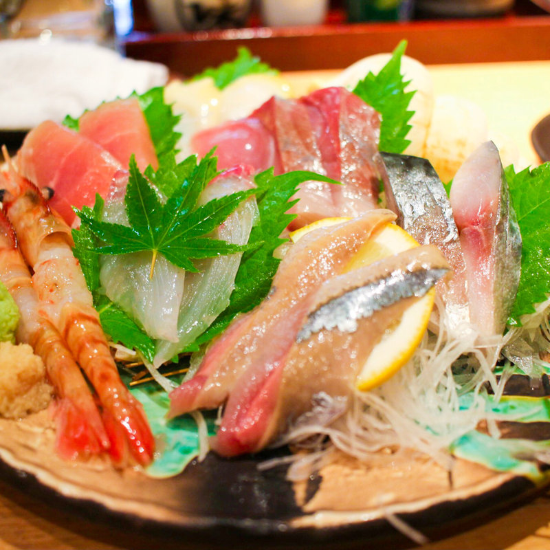 刺身の盛り合わせ(居酒屋 艶次郎 )