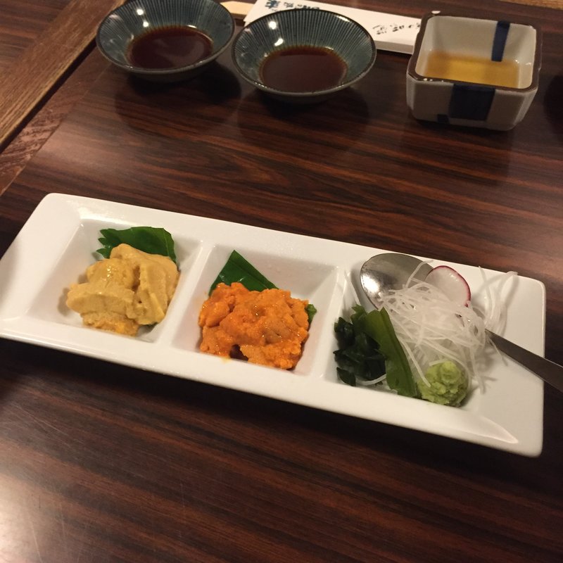 ウニ盛り合わせ(北海料理 古艪帆来（コロポックル）)