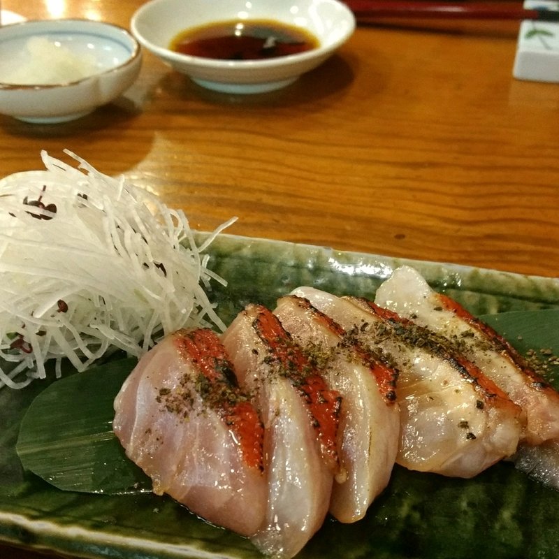 炙り金目鯛の刺し身(丸万寿司)