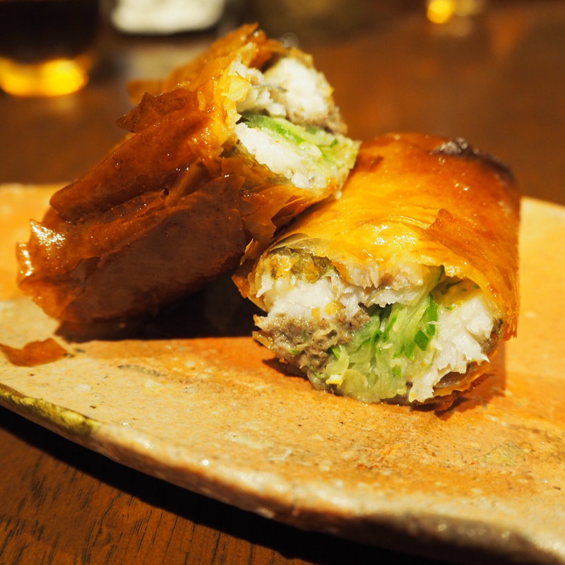 鮎のパートフィロー揚げ（春巻）(チャイニーズレストラン 虎穴)