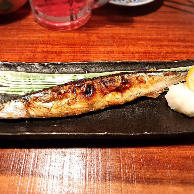 新サンマの塩焼(オサカナヤ 魚哲 中目黒店)