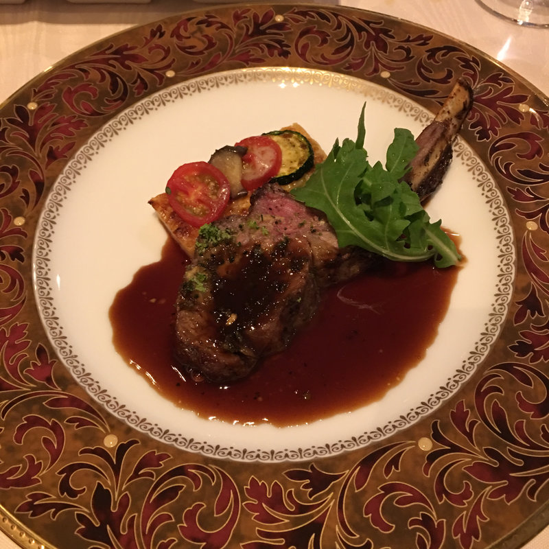 子羊のローストマデラマスタードソース(ハイドレンジャ （Hydrangea）)