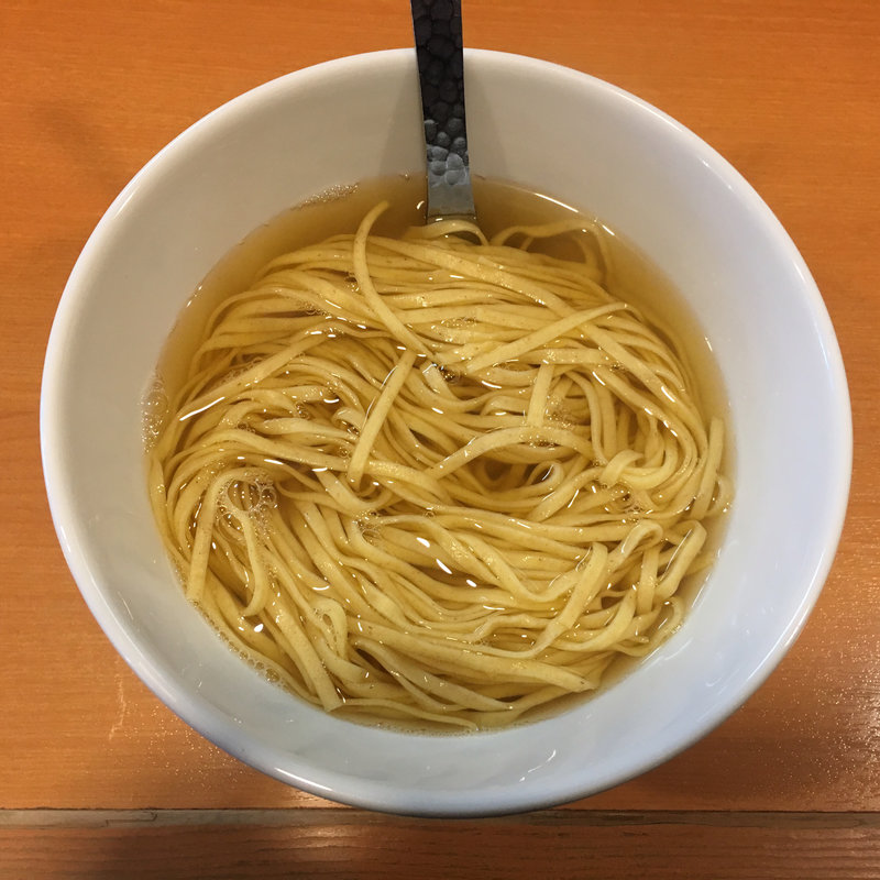 天然水の牡蠣出汁(おだしと小麦一三〇 （イサオ） )