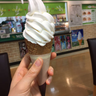 こだわりの牛乳ソフトクリーム(Mugimugi)