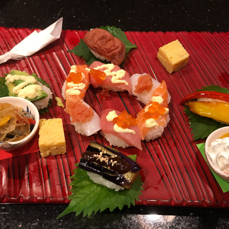 夏のミニ寿司プレート(にぎり長次郎 宝ヶ池店 )