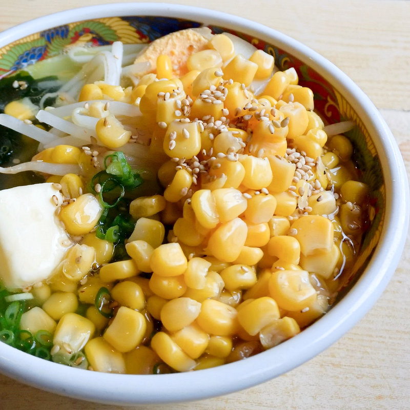 コーンラーメン小(自由軒 本店 )