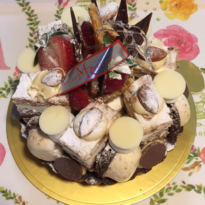 いちじくのやわらかムースと贅沢ナッツのタルト(MAISON RABELAIS （メゾン ラブレ）)