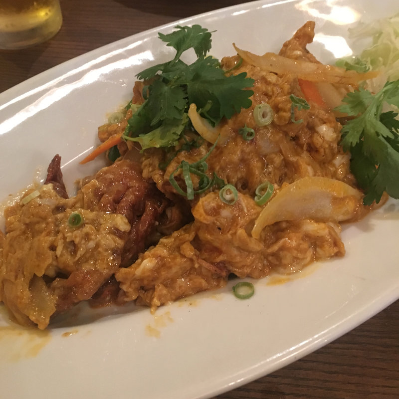 ソフトシェルクラブのカレー炒め(クワンチャイ 三宮店)