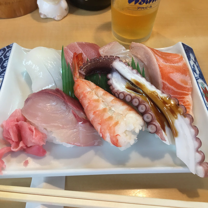 盛合せ(いなさ寿司)