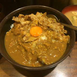 丼達カレー(丼達)