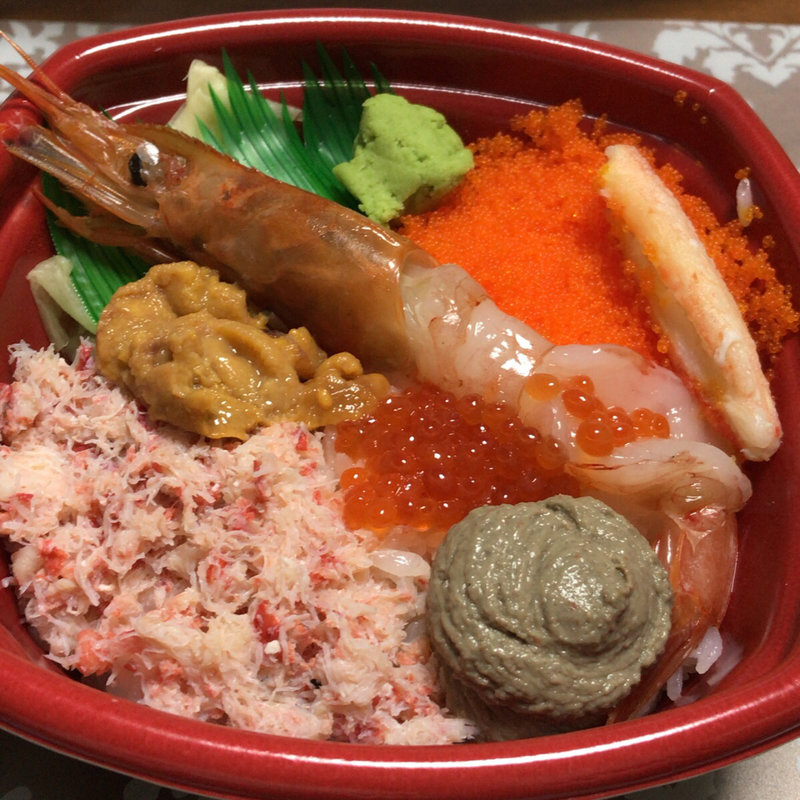 オホーツク丼(笹舟 丼丸 三宿店)