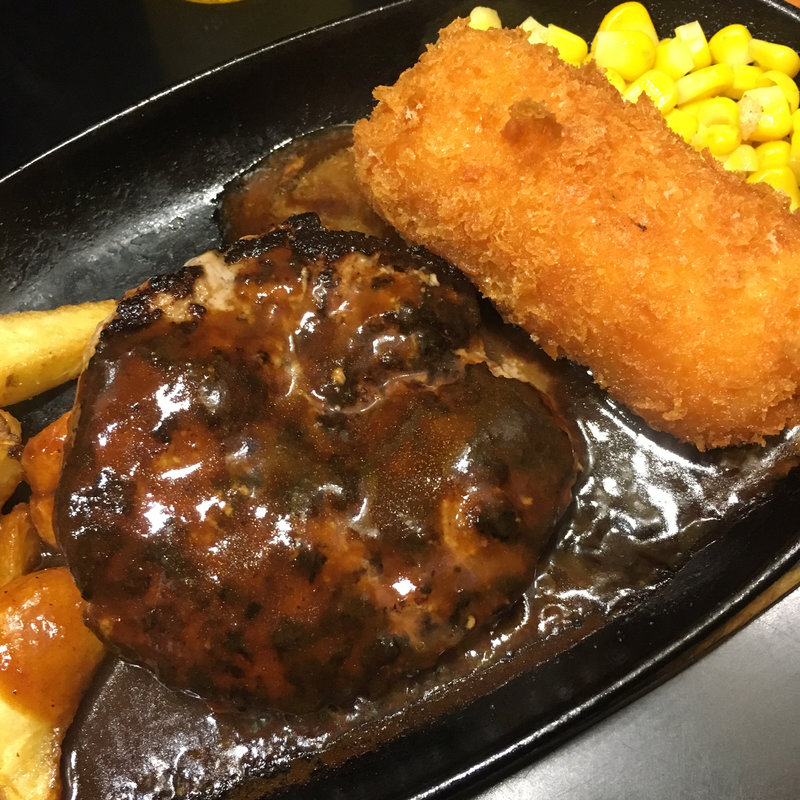 ハンバーグとカニクリームコロッケランチ(三浦のハンバーグ （ミウラノハンバーグ）)